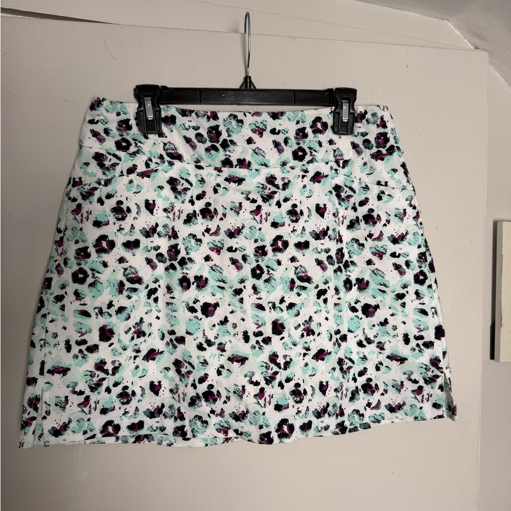 Lady Hagen White skort with Mint, Black & Magenta leopard Print